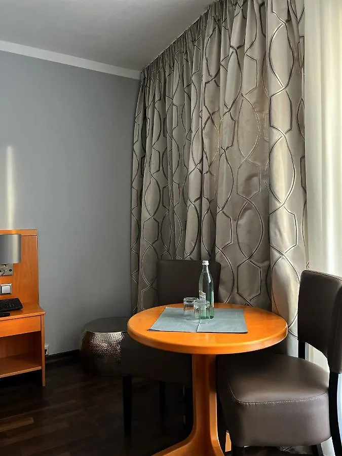 Hotel Prinz Munich 4*,  Allemagne