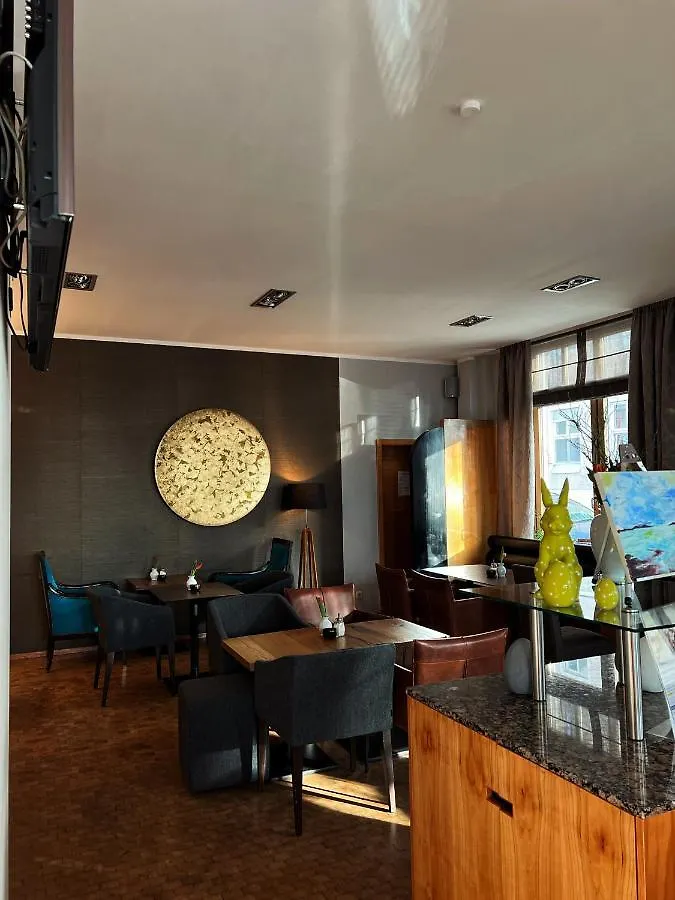 Hotel Prinz Munich 4*,